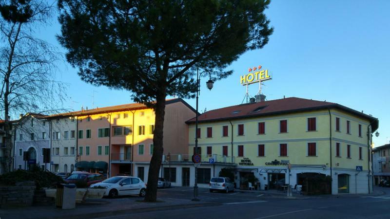 Hotel Vittoria San Giórgio di Nogaro Kültér fotó